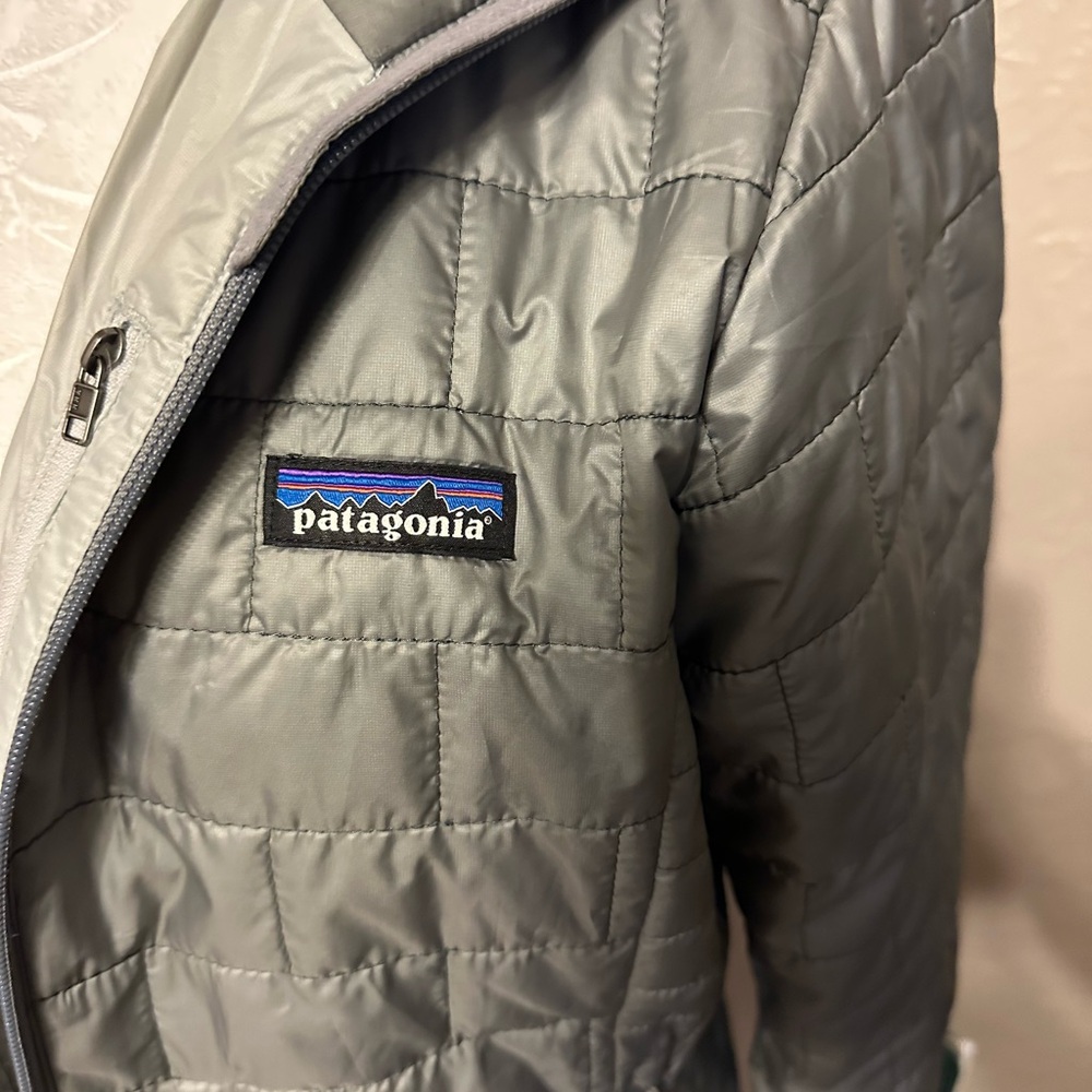 Patagonia Women’s Silver Puffer Jacket